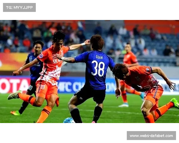 江原FC防守高空球存漏洞 中卫宋俊锡身高不足成防空隐患